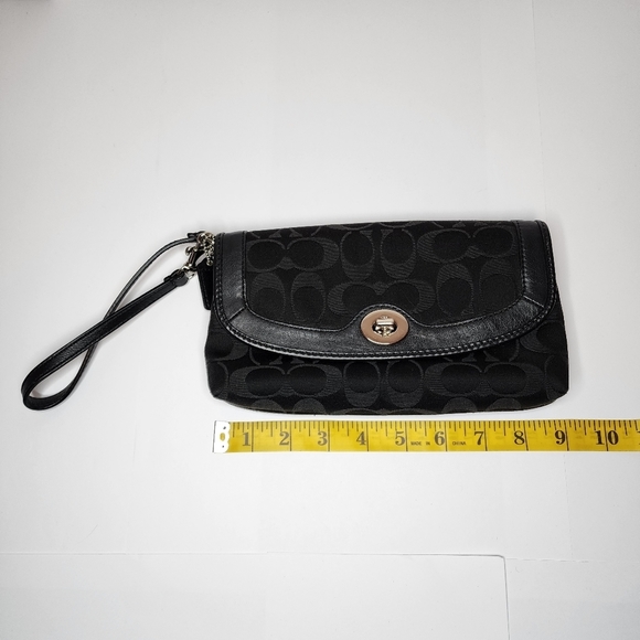 COACH Black Sateen Signature C Small Turn Lock Clutch Wristlet Hand Bag - Picture 2 of 10